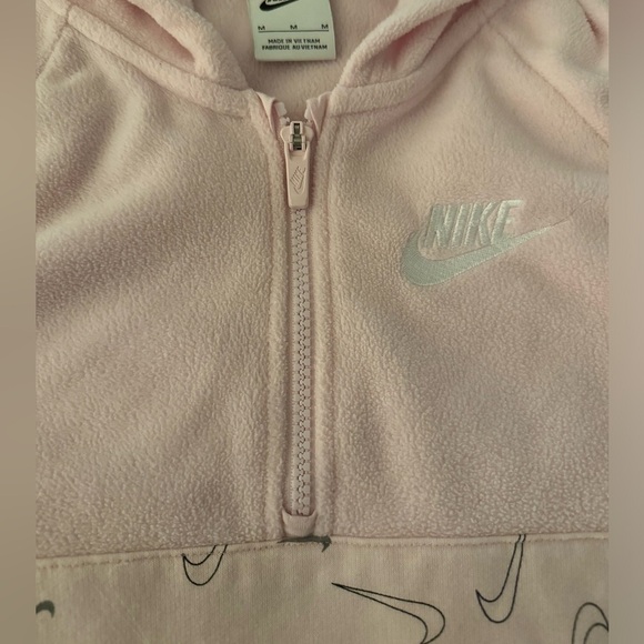 Nike Girls Pink High-Low Hem Pullover Hooded Sweatshirt: Medium (8) - Picture 3 of 5